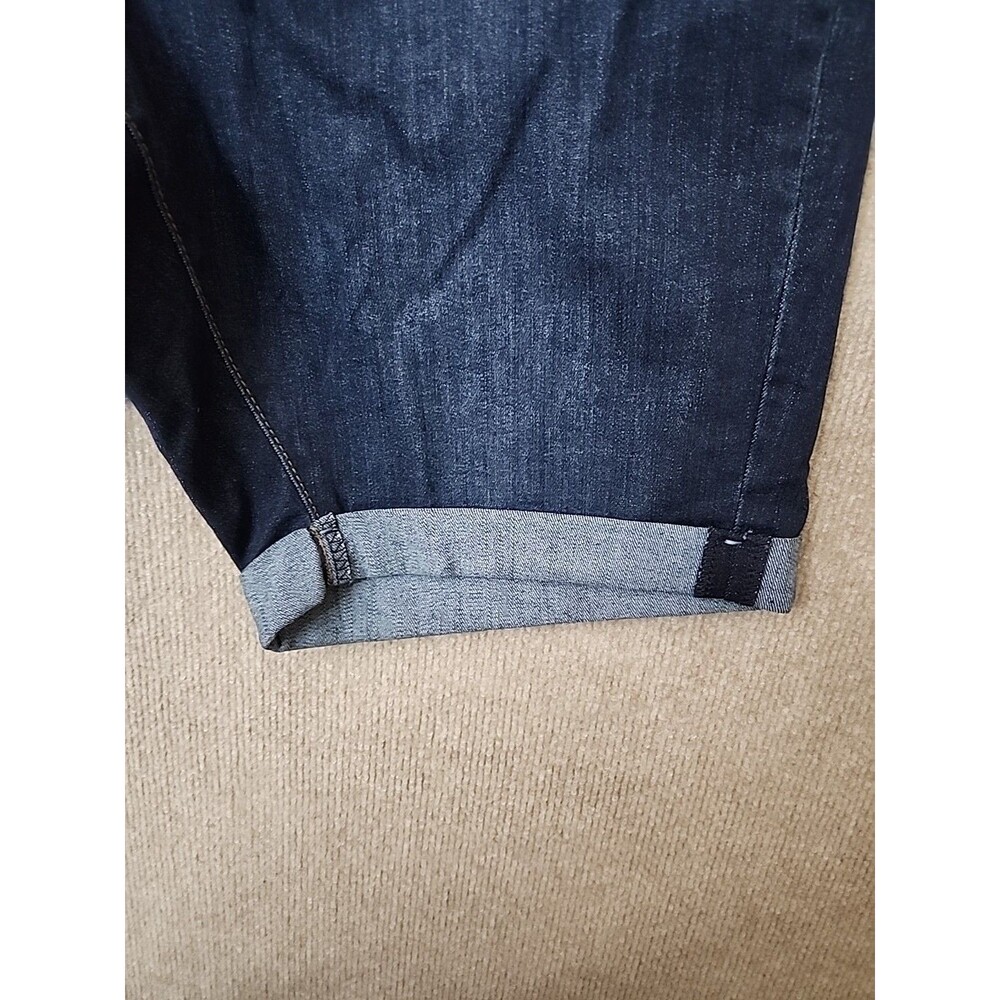 Levi Strauss Signature Bermuda Shorts Womens 16W Blue Dark Wash Cuffed NEW - Picture 6 of 12